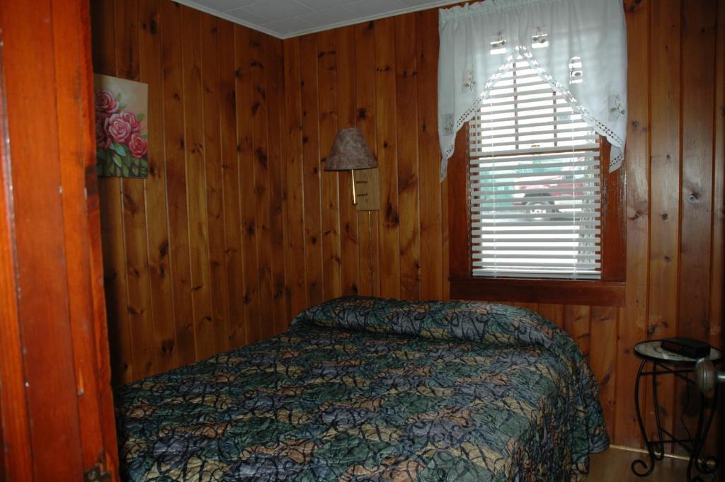 Channel Waterfront Cottages Weirs Beach Quarto foto