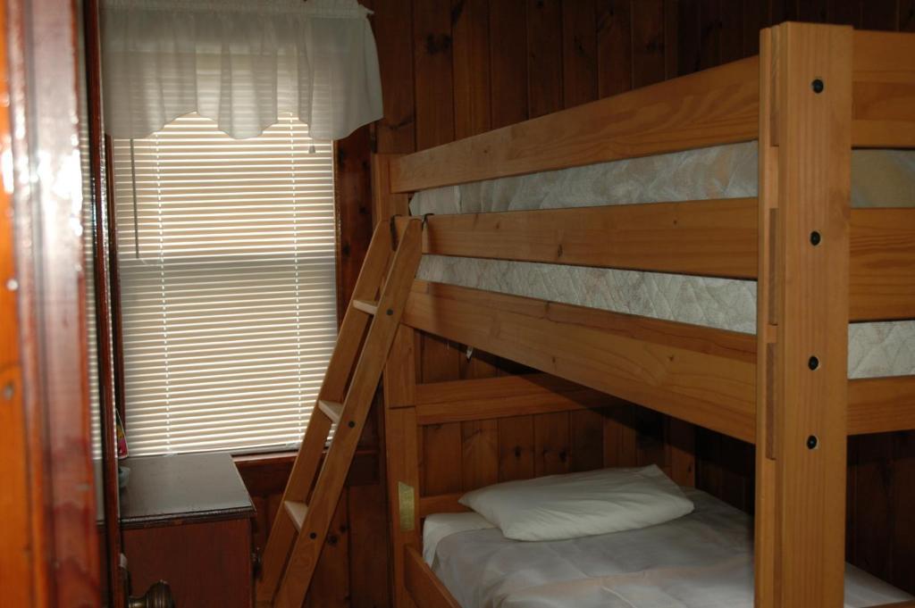 Channel Waterfront Cottages Weirs Beach Quarto foto